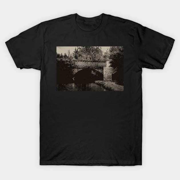 Bridge 66 North Oxford Canal no.2 T-Shirt by bywhacky